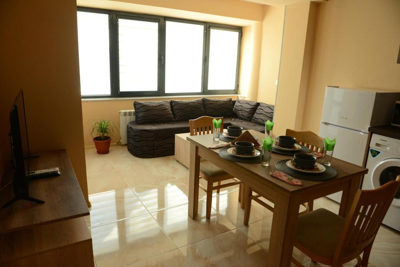 Family Hotel 고체 델체프 외부 사진