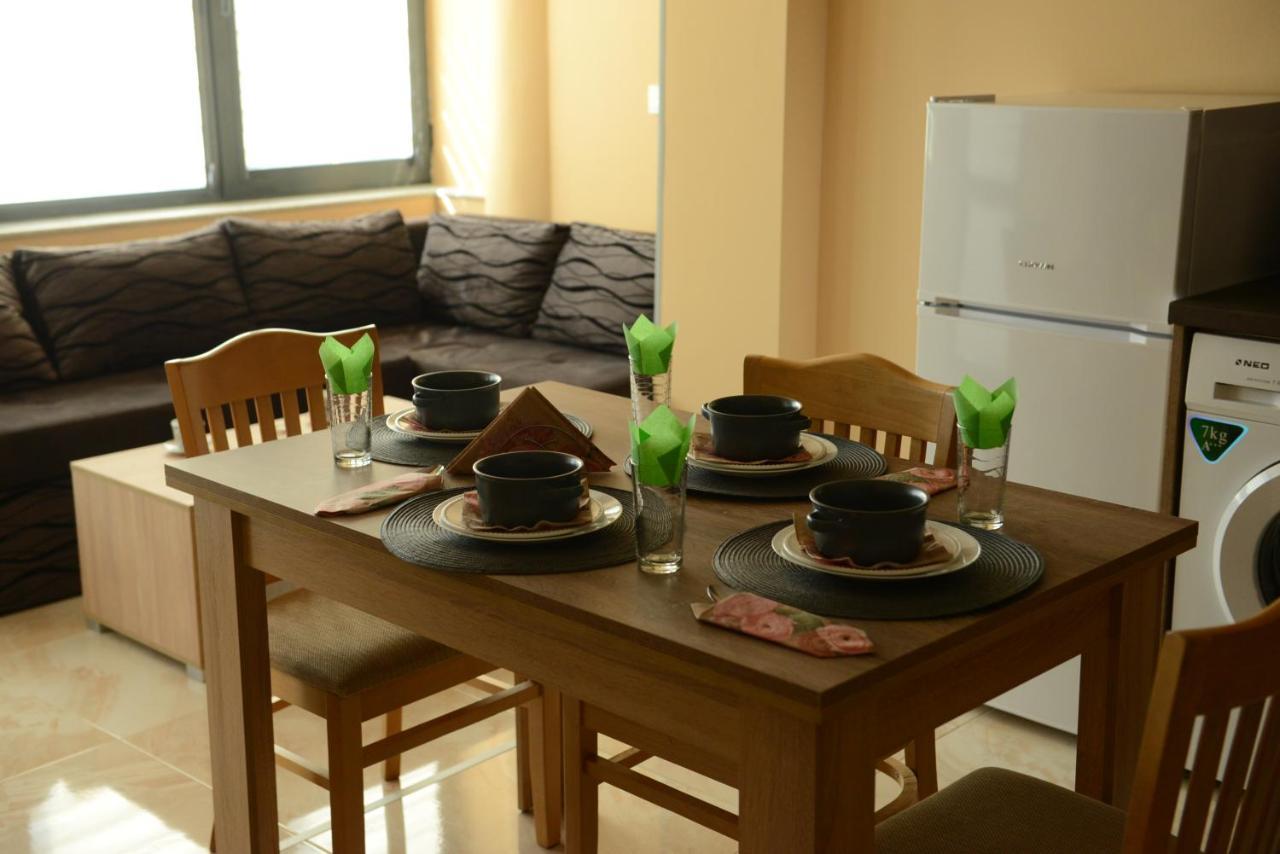 Family Hotel 고체 델체프 외부 사진
