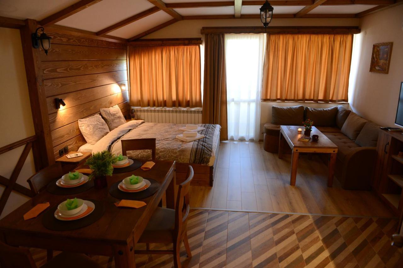Family Hotel 고체 델체프 외부 사진