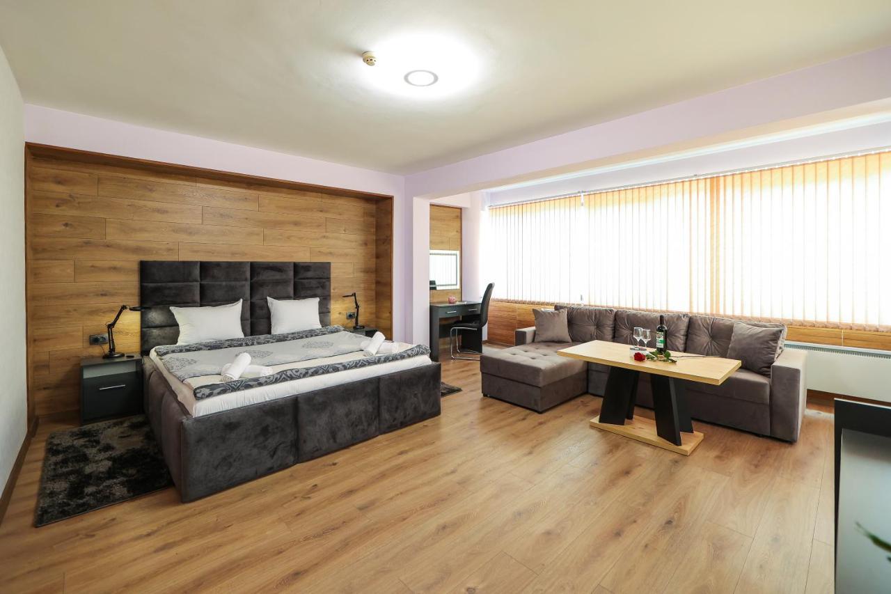 Family Hotel 고체 델체프 외부 사진