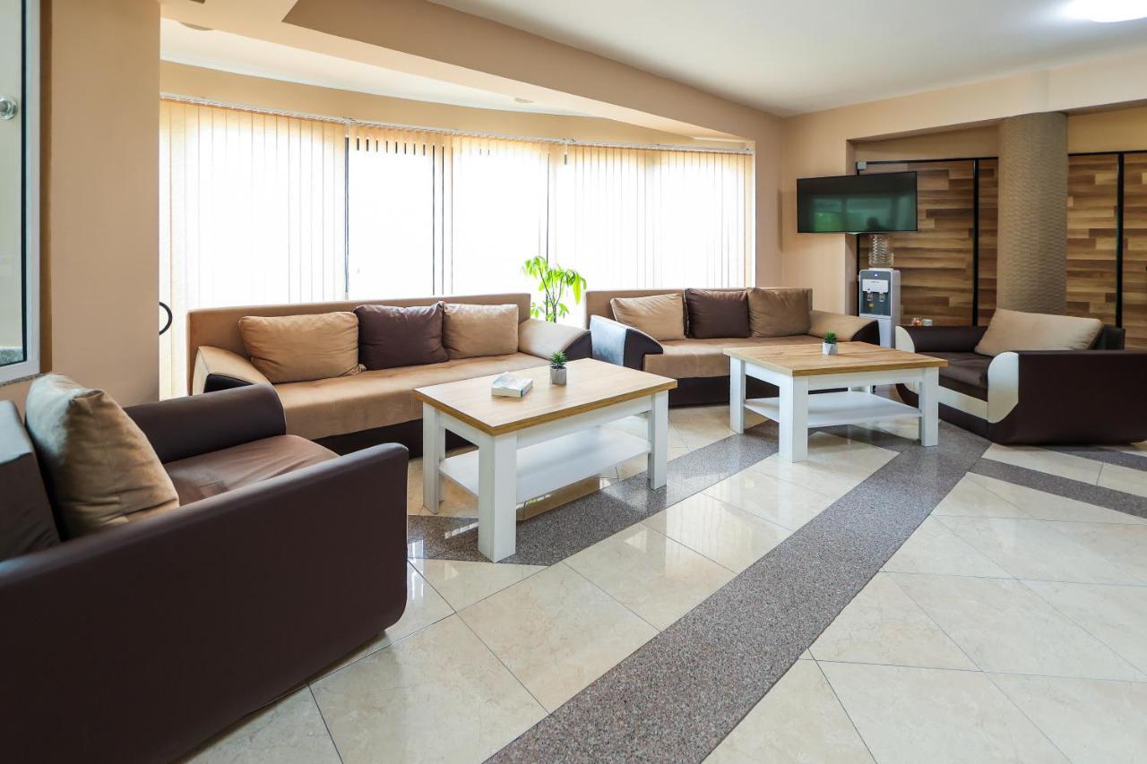 Family Hotel 고체 델체프 외부 사진