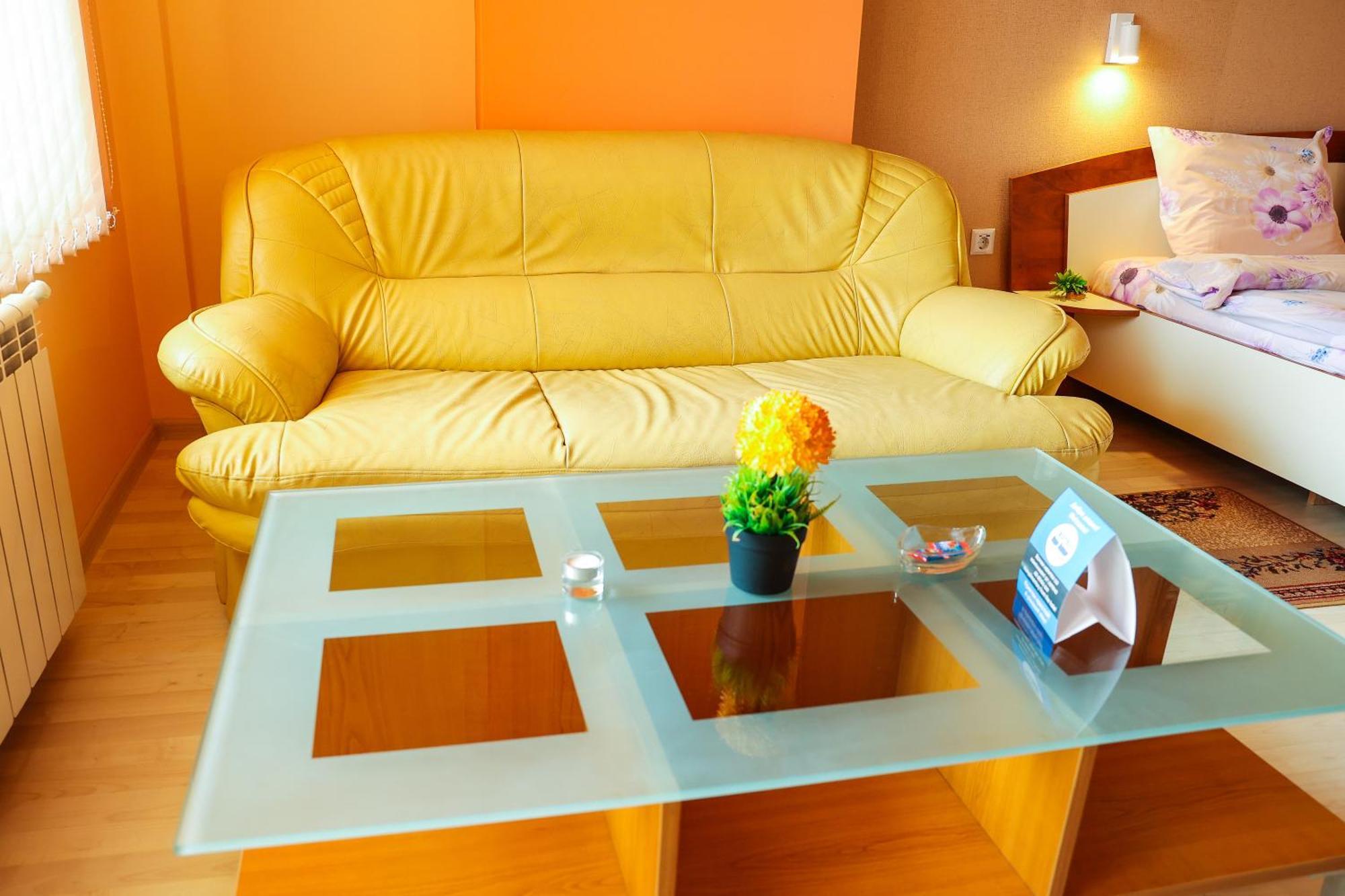 Family Hotel 고체 델체프 외부 사진